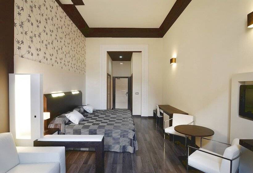 Suite con Balcón, Alhambra Suites