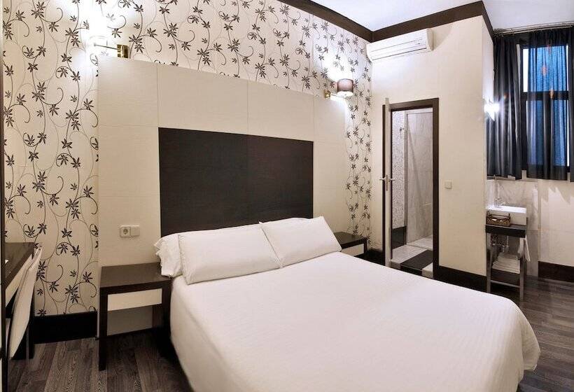 اتاق استاندارد, Alhambra Suites