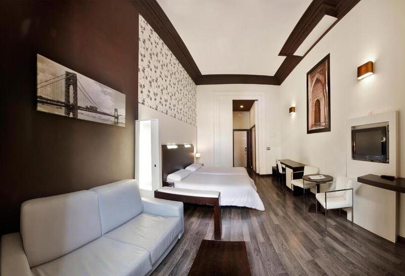 سوئیت با بالکن, Alhambra Suites