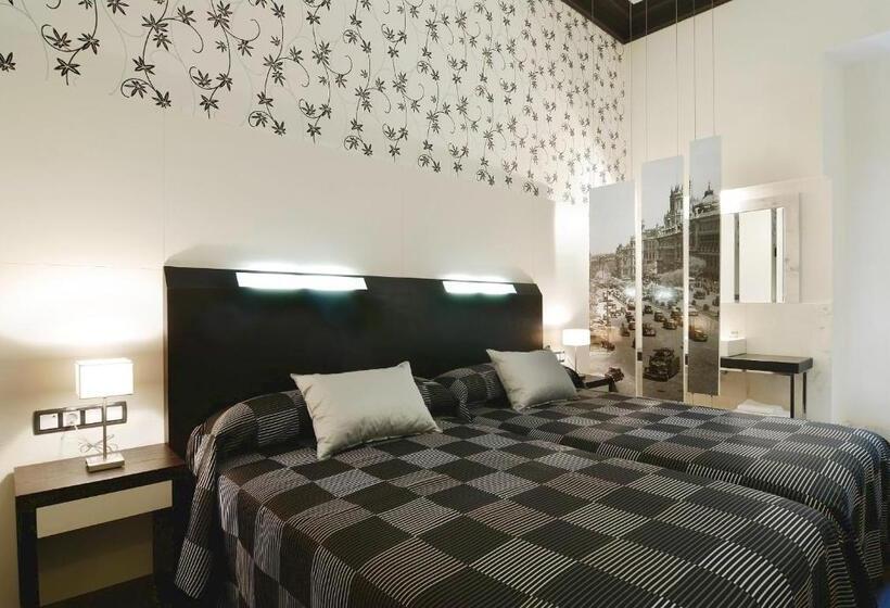 اتاق سوپریور, Alhambra Suites