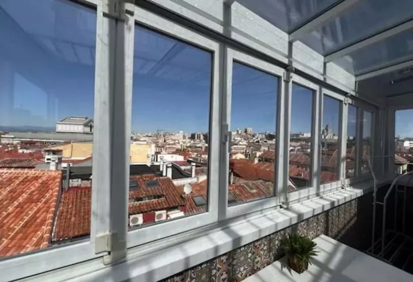 اتاق دوبلکس, Alhambra Suites