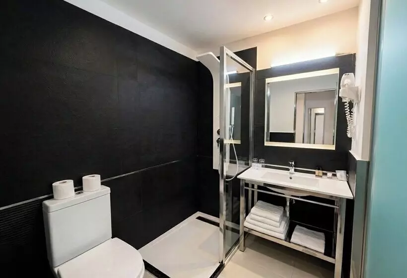 اتاق سوپریور, Alhambra Suites