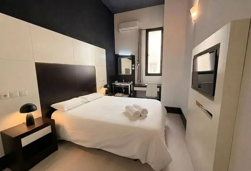 اتاق استاندارد, Alhambra Suites
