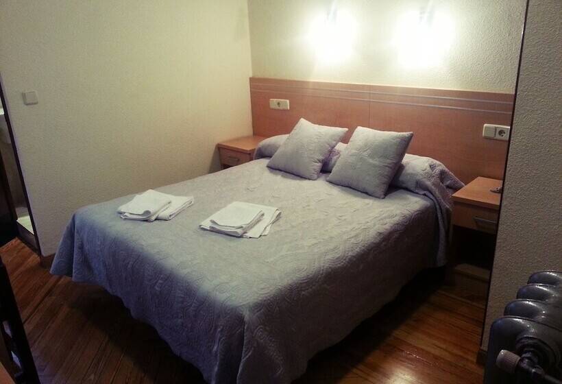 اتاق استاندارد, Hostal Avenida