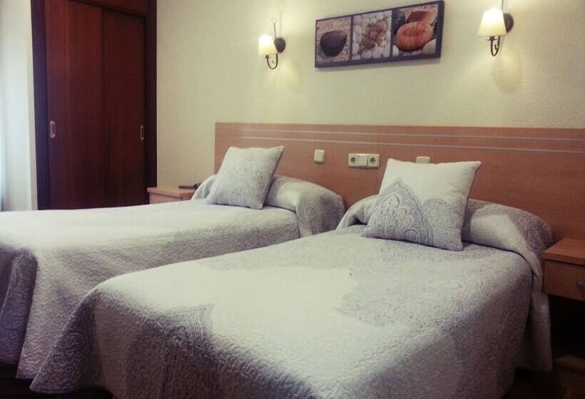 اتاق استاندارد, Hostal Avenida