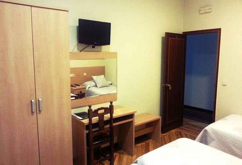 اتاق استاندارد, Hostal Avenida