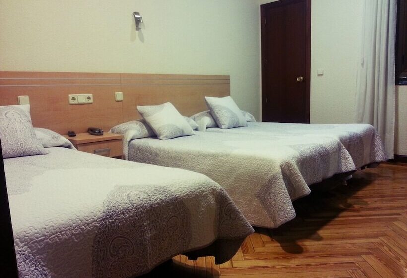 اتاق استاندارد, Hostal Avenida