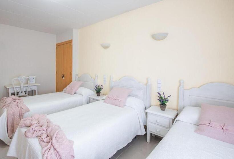 スタンダードトリプルルーム, Hostal Buenos Aires