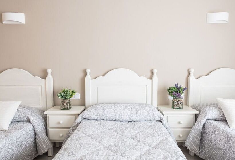 スタンダードトリプルルーム, Hostal Buenos Aires