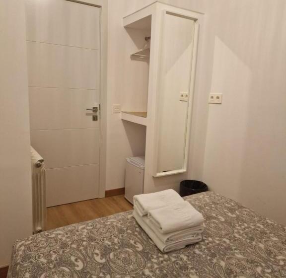 اتاق عادی اینتریور, Hostal Esparteros