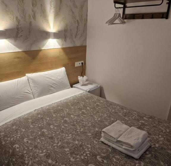 اتاق عادی اینتریور, Hostal Esparteros