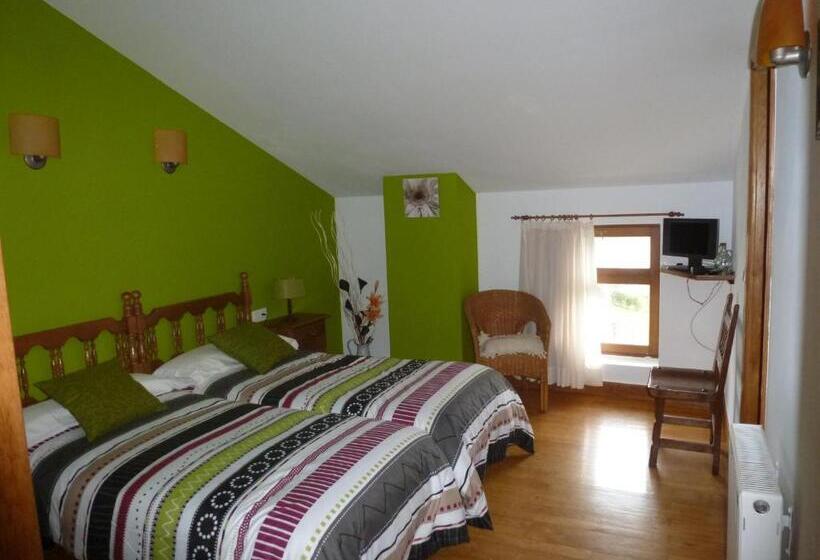 Номер Стандарт, Hostal Ezkurra