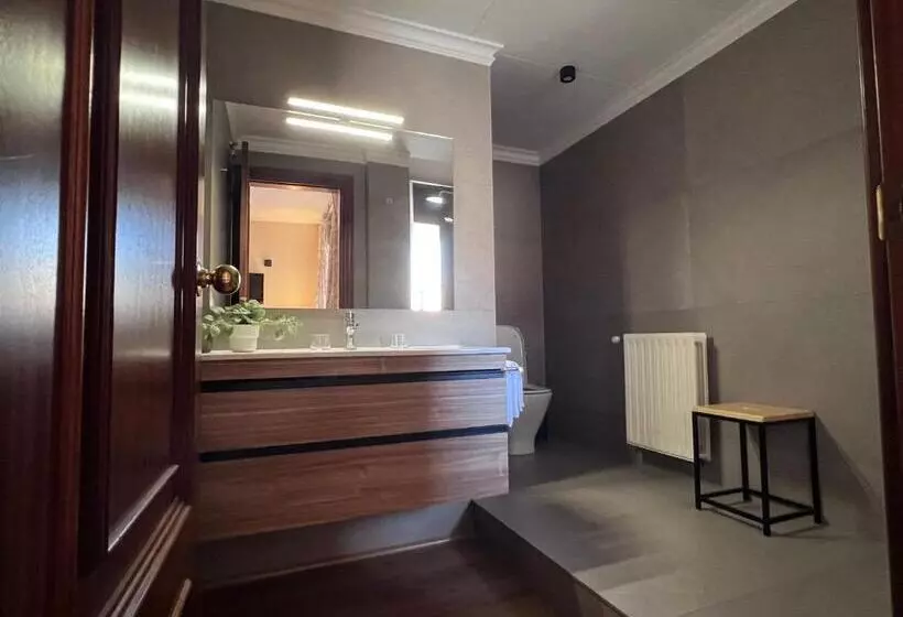 2ダブルベッドのスタンダードルーム, Hostal Crisami