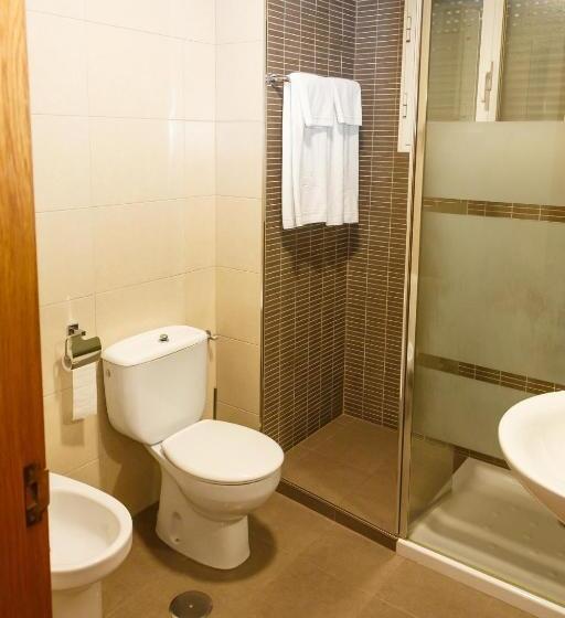 标准单人间, Hostal El Cruce