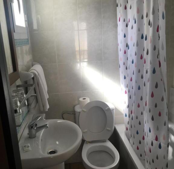 スタンダードルーム, Hostal La Estrella