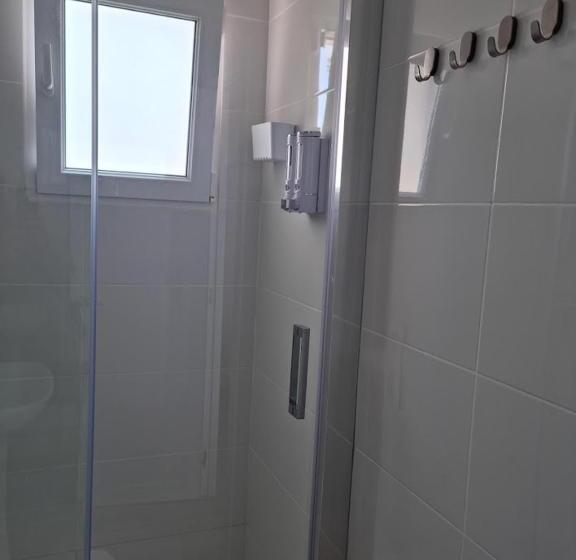 スタンダードルーム, Hostal Nerjasol