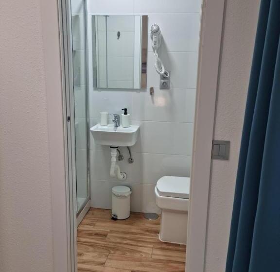 Номер Стандарт Индивидуальный, Hostal Nerjasol