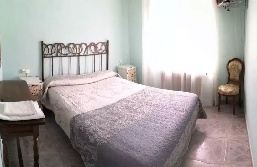 Standard Yhden Hengen Huone, Hostal Restaurante Ceres