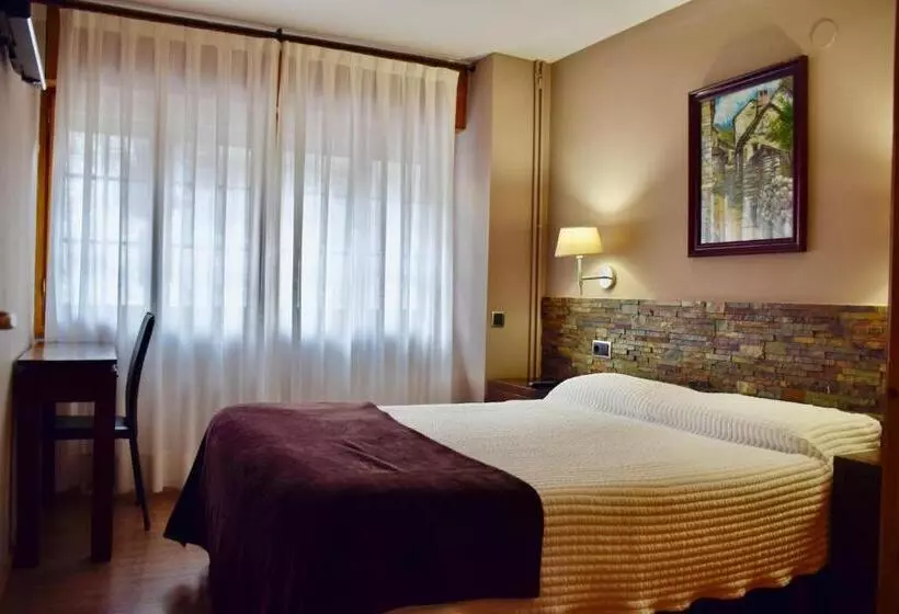 Standardzimmer, L'aüt