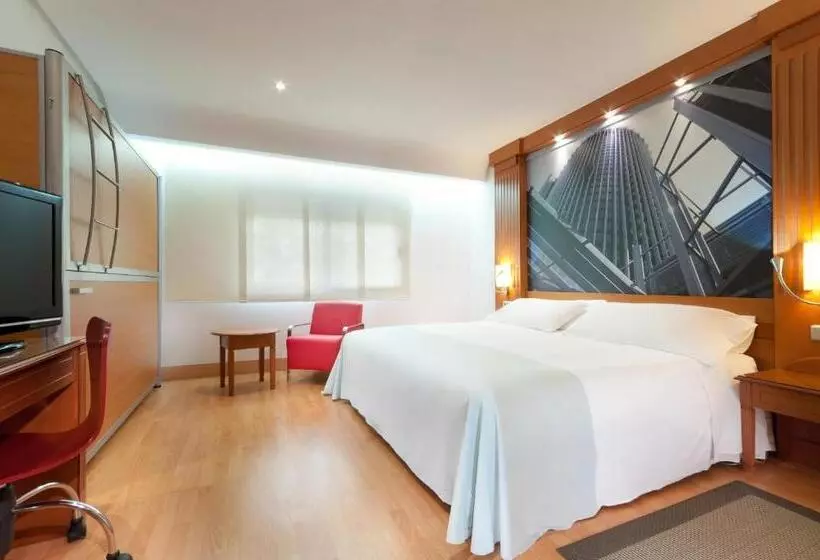 اتاق استاندارد چهار تخته, Gran Hotel Los Angeles