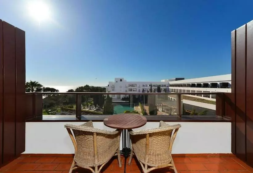اتاق اساندارد با چشمانداز جانبی به دریا, Fuerte Conil Resort