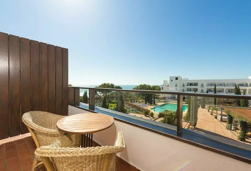 اتاق اساندارد با چشمانداز جانبی به دریا, Fuerte Conil Resort