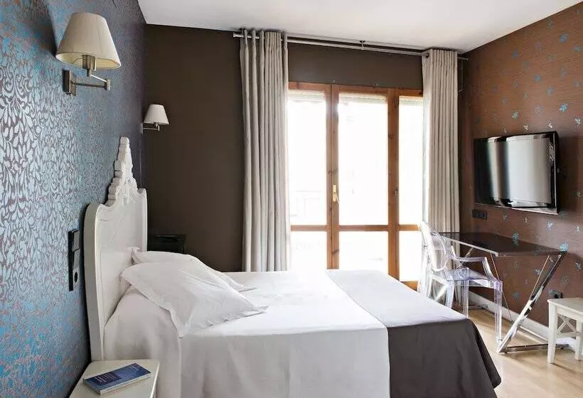 اتاق سوپریور, Hospedium Hostal Un Punto Chic