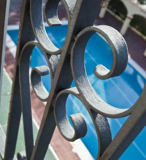 חדר סטנדרט יחיד, Canal Olimpic