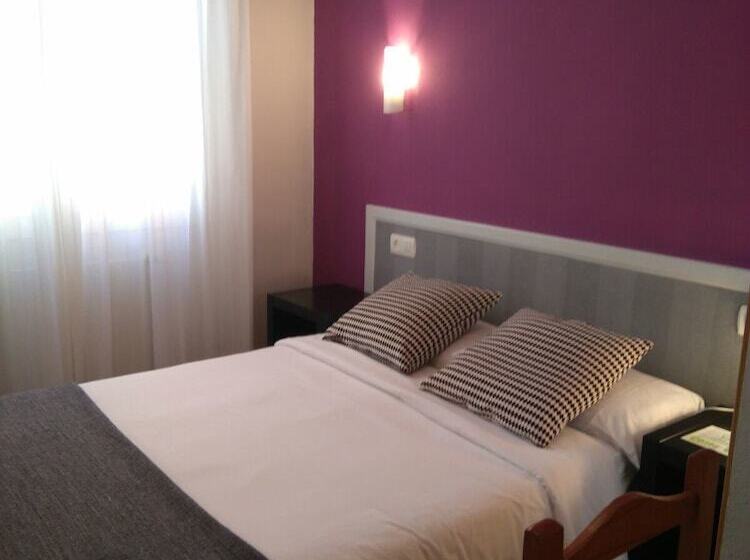 标准间, Costa Verde