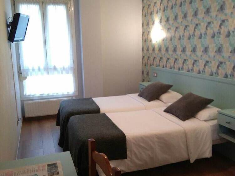 标准间, Costa Verde