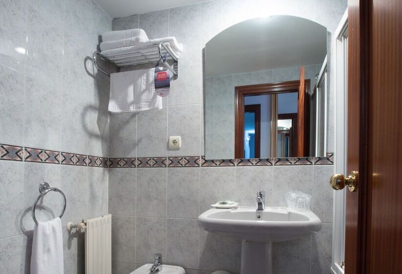 标准单人间, Costa Verde