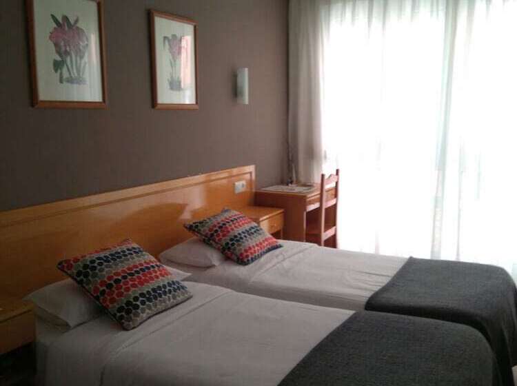 标准间, Costa Verde