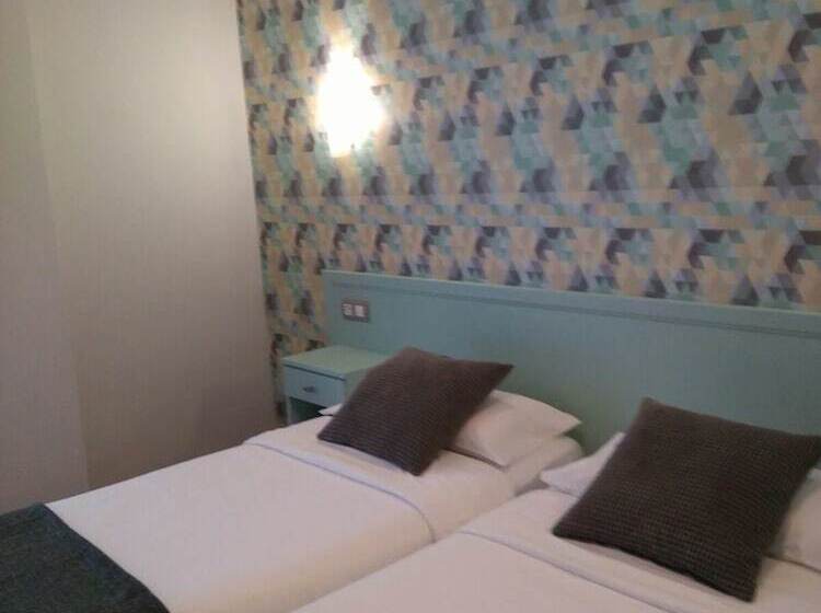 标准间, Costa Verde