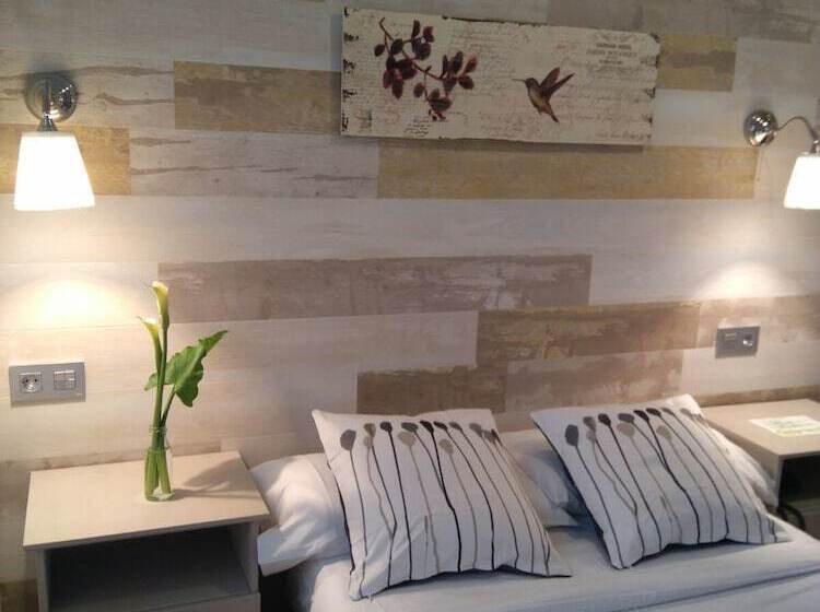 经济房, Costa Verde