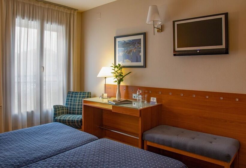 חדר סטנדרט, J. Balmes Vic