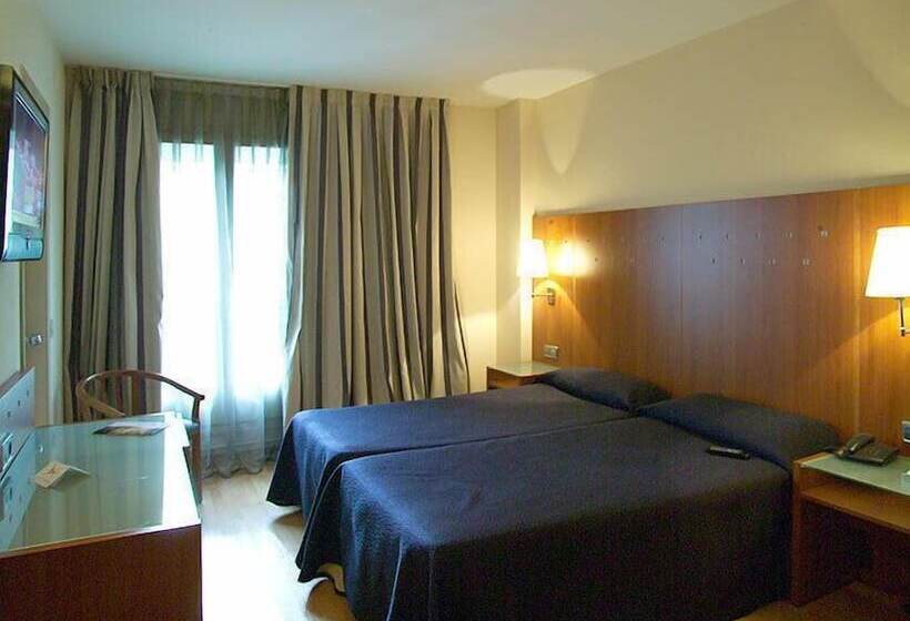 חדר סטנדרט, J. Balmes Vic