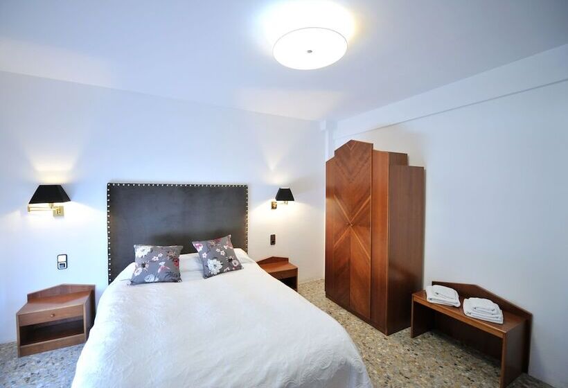 스탠다드 룸, La Carrasca