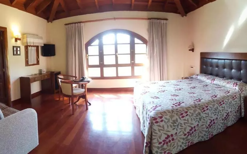 ジュニアスイート, Valle Las Luiñas