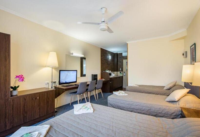 חדר דלוקס לשלושה, Australia Park Motel