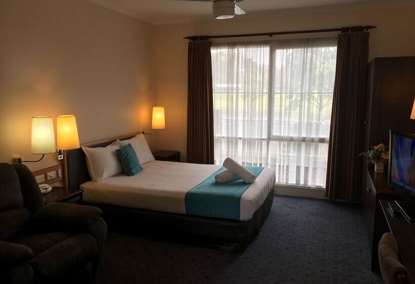 חדר דלוקס לשלושה, Australia Park Motel