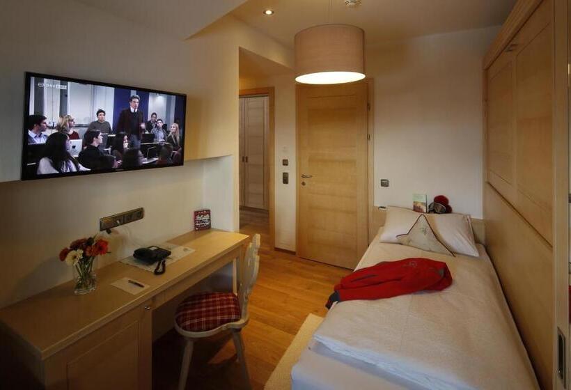 חדר סטנדרט יחיד, Arlberghaus