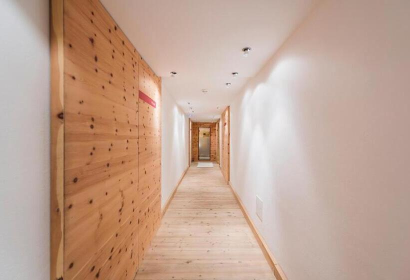 חדר סטנדרט יחיד, Arlberghaus