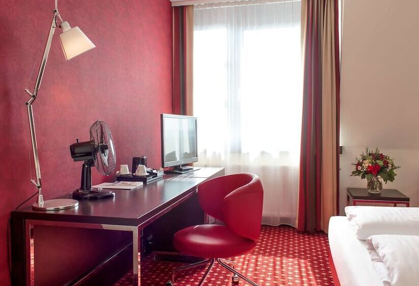 Номер Комфорт, Best Western Plaza Hotel Wels