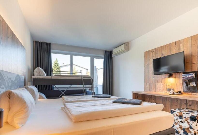 ファミリールーム, Binders Budget Citymountain