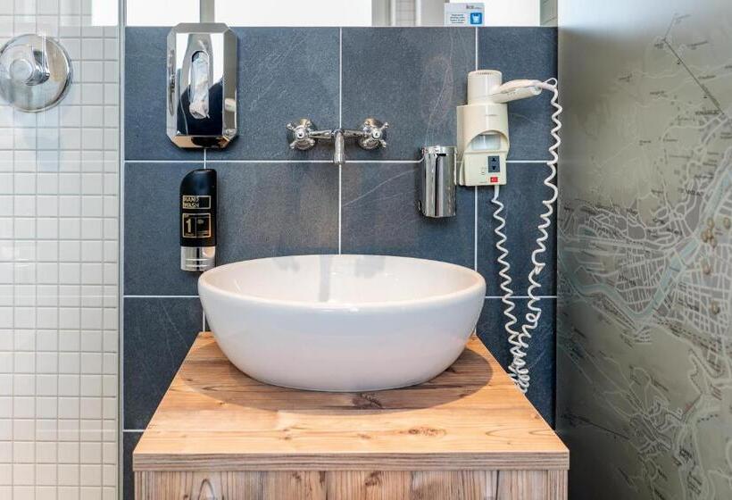 エクゼクティブルーム, Binders Budget Citymountain