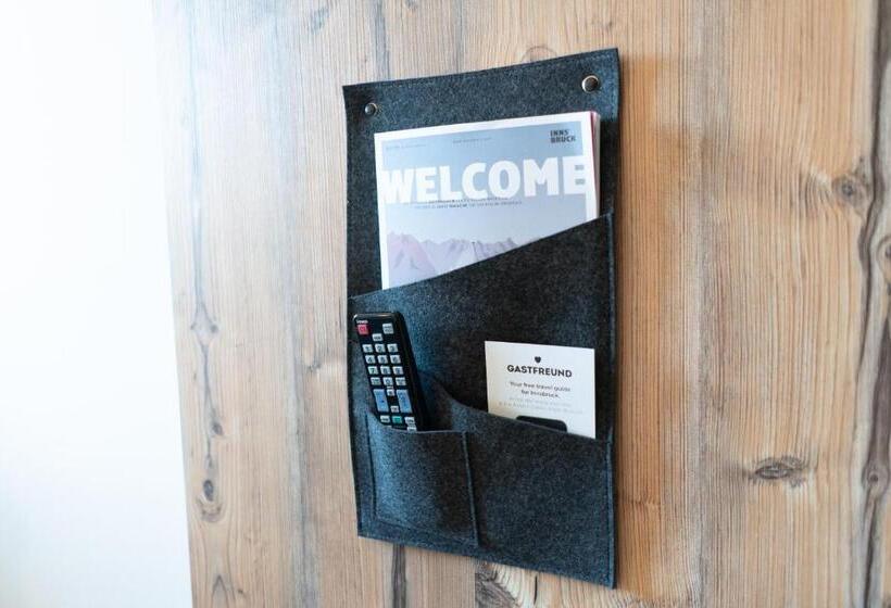 スイート, Binders Budget Citymountain