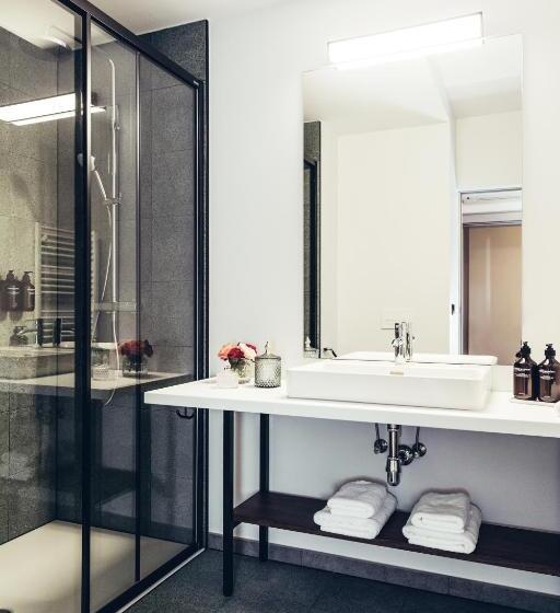 标准间, Dermuth Klagenfurt