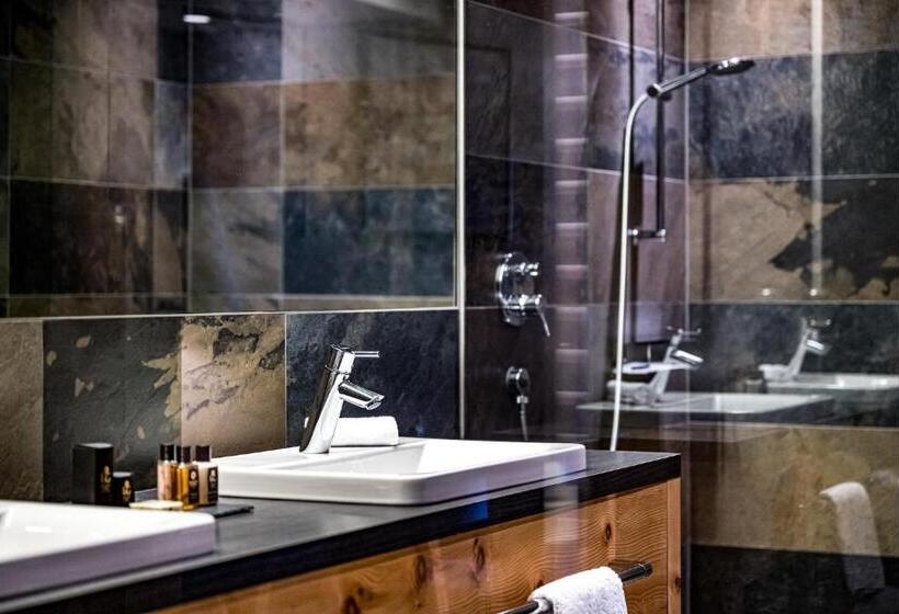 ファミリールーム, Edelweiss & Gurgl