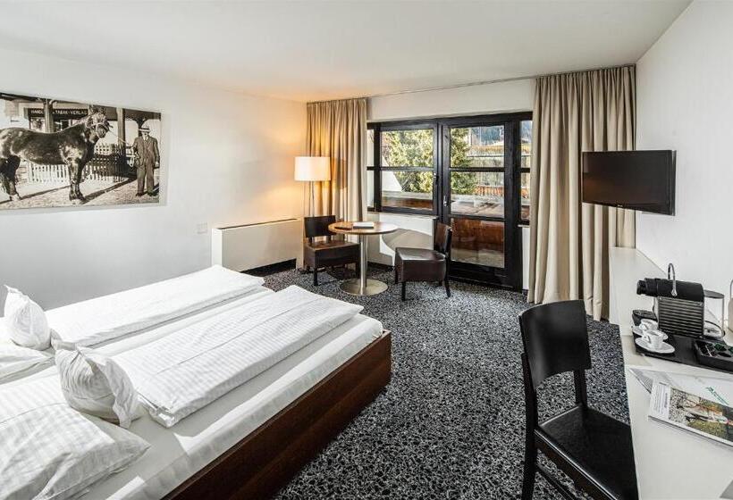 Номер Deluxe, Rauter