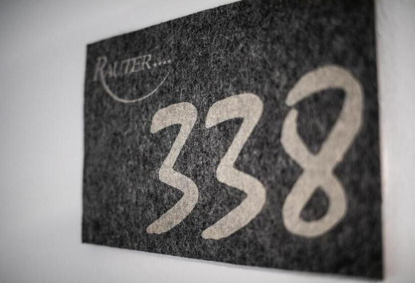 Номер Deluxe, Rauter